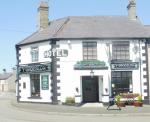 Groeslon Hotel Pub in Brynsiencyn, Llanfairpwllgwyngyll