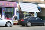 MacGillivray's Scottish Gifts Shop in Helensburgh